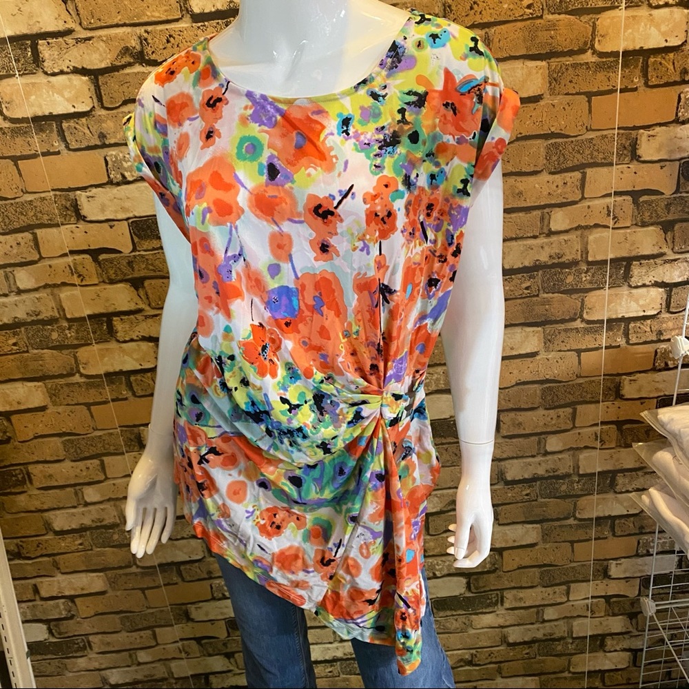 Size XL FYLO spring tunic